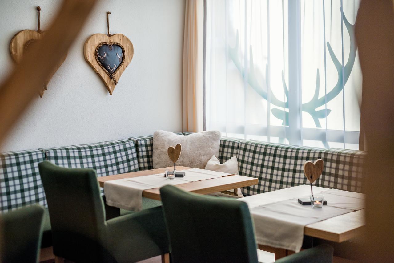 Hotel Hubertushof レルモース エクステリア 写真