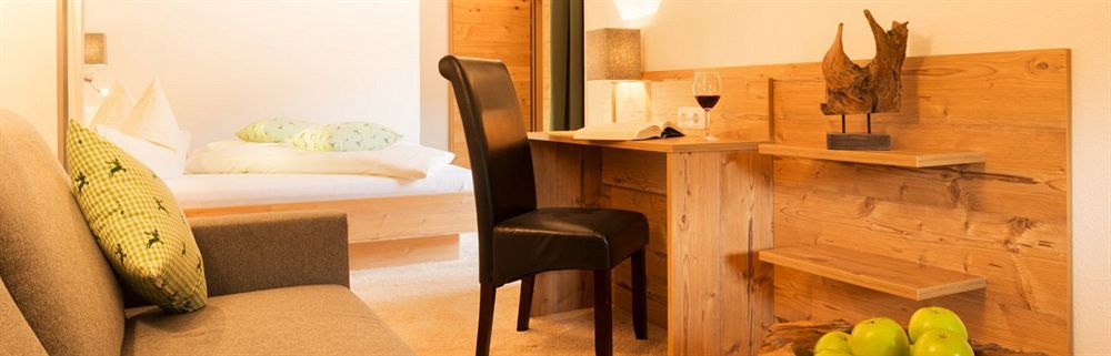 Hotel Hubertushof レルモース エクステリア 写真