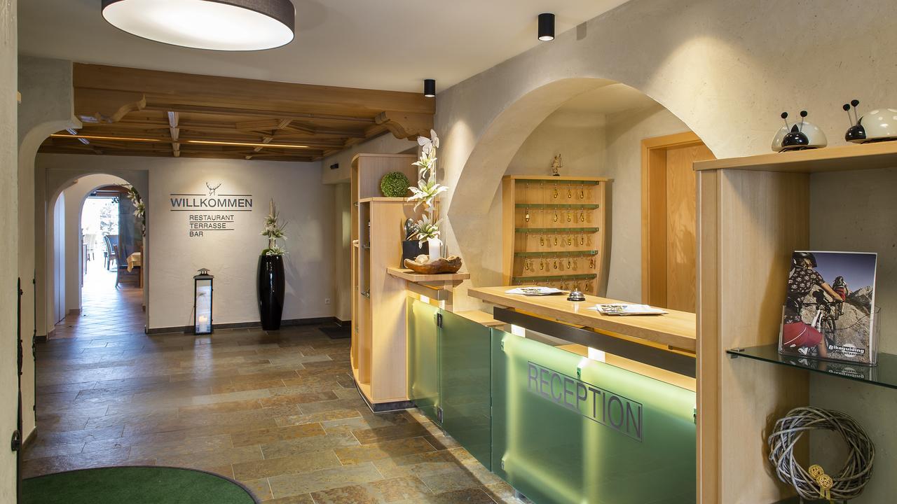 Hotel Hubertushof レルモース エクステリア 写真