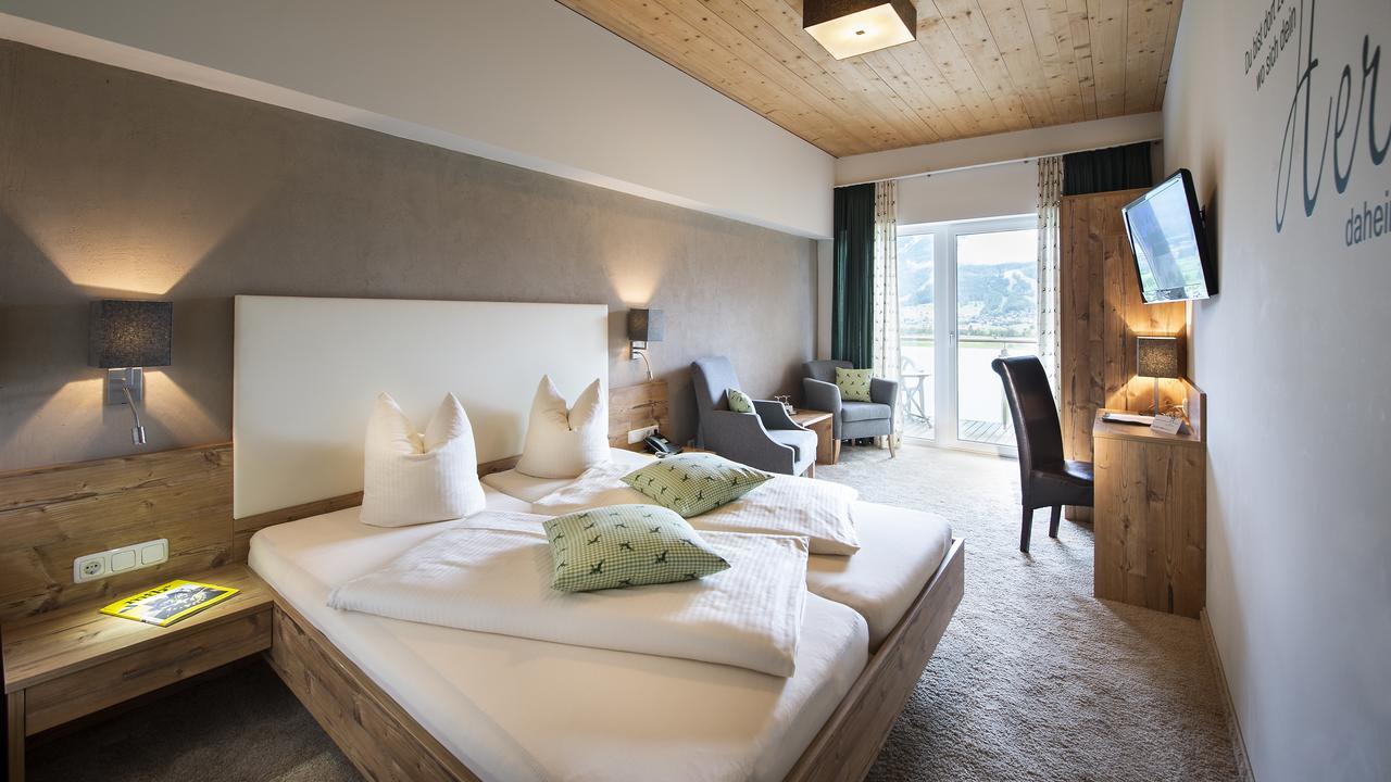 Hotel Hubertushof レルモース エクステリア 写真