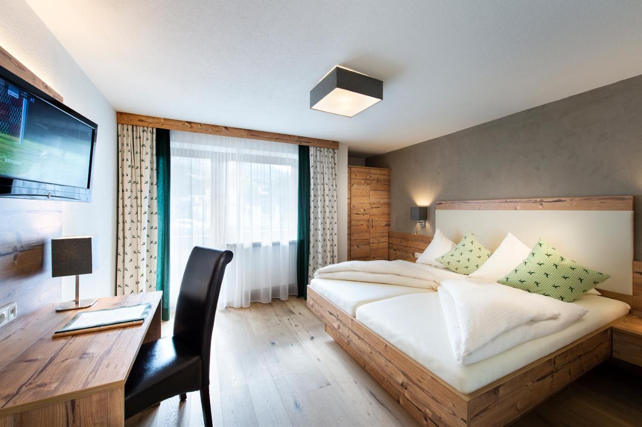 Hotel Hubertushof レルモース エクステリア 写真