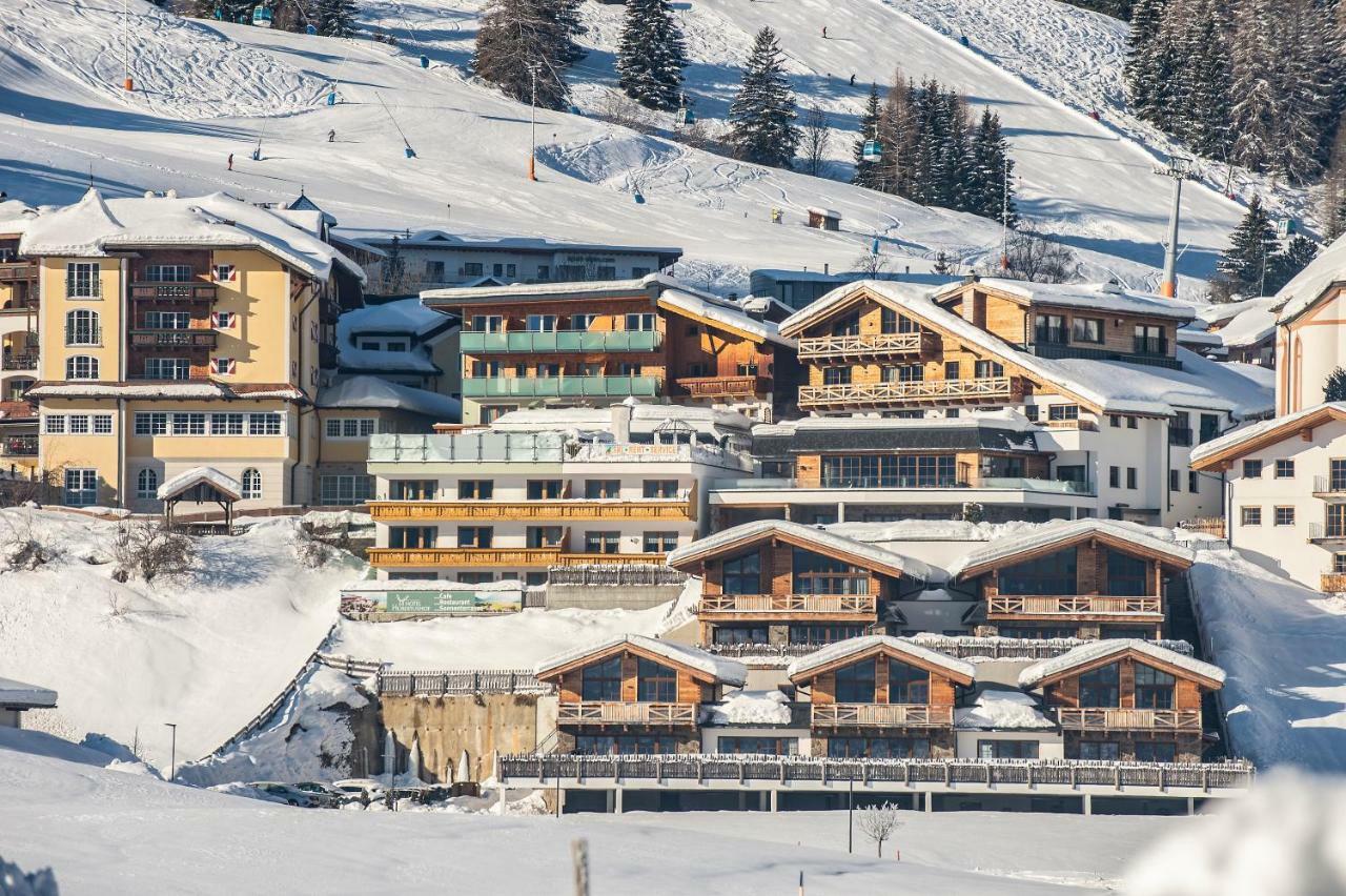 Hotel Hubertushof レルモース エクステリア 写真